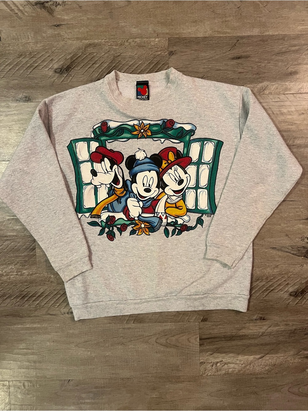 VINTAGE Mickey Mouse Christmas Sweatshirt Medium Unlimited Disney Y2K